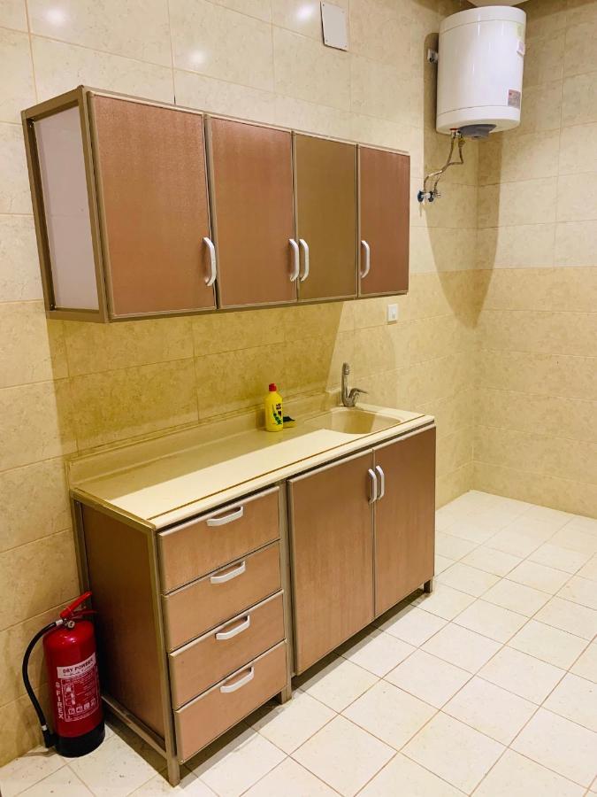Al Bateel Furnished Apartments Riad Exterior foto